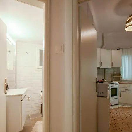 Center Comfortable Apartment Thessaloniki