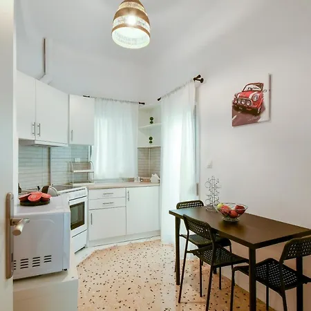 Center Comfortable Apartment *